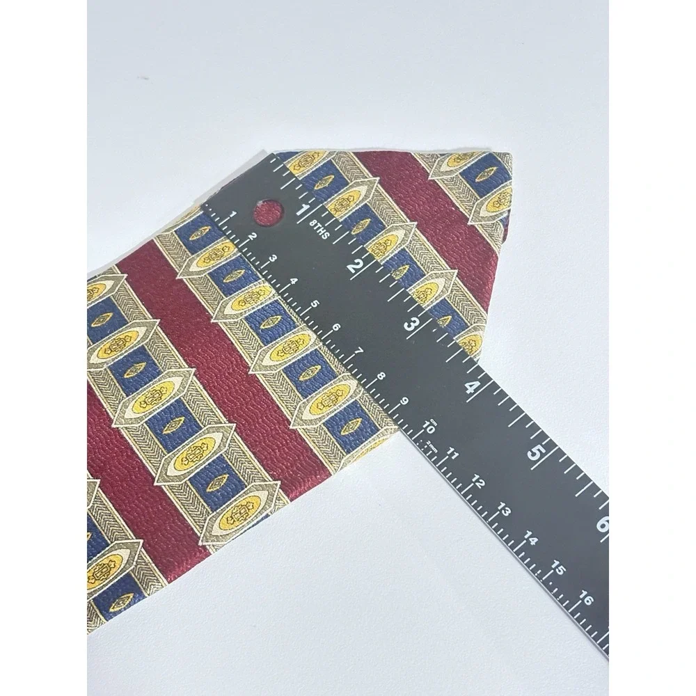 Oscar De La Renta Vintage 100% Silk Geometric Wine Gold Navy Medal Crest